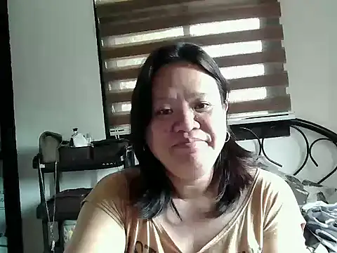 Snapshot of yummychubby29 chatting on 02.08.26 yummychubby29 online show from 02.08.26