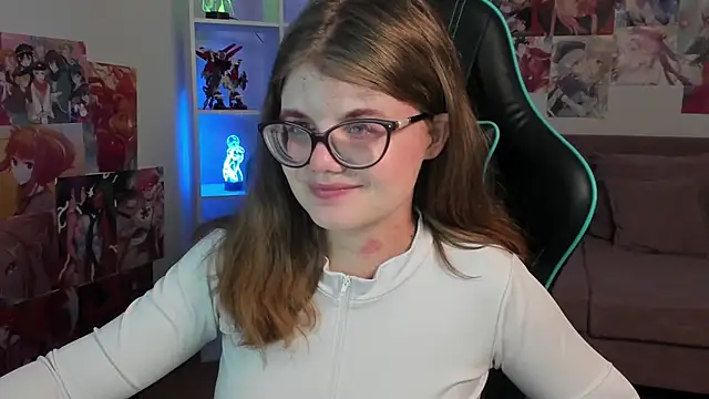 ChloeHalses online show from 03.06.26