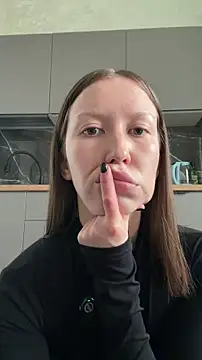 Velvet Hell online show from 04.13.26