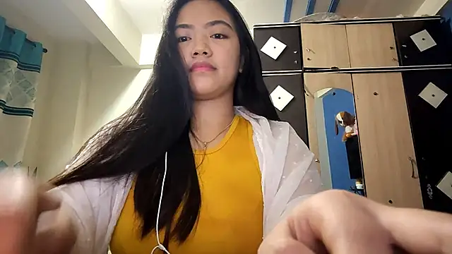 Snapshot of AntoninaDamewood chatting on 02.13.26 AntoninaDamewood online show from 02.13.26