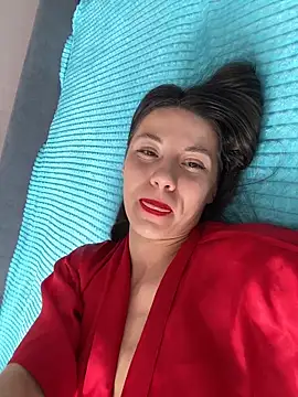 OnlyLeiLa online show from 04.20.26