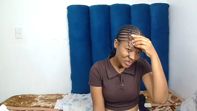 Snapshot of ForeverSexy_ chatting on 04.04.26 ForeverSexy online show from 04.04.26