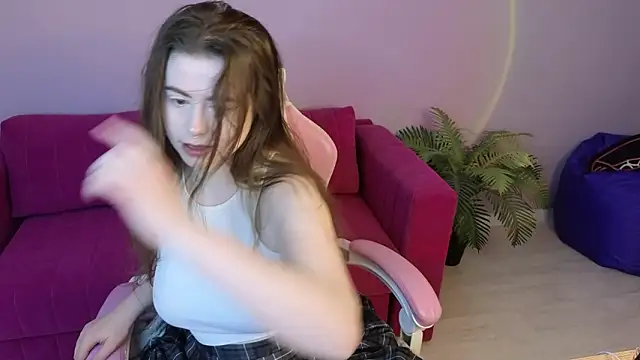 Snapshot of LovingWhisperr chatting on 02.07.26 LovingWhisperr online show from 02.07.26