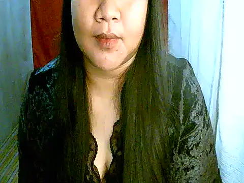 strip berry online show from 07.11.26
