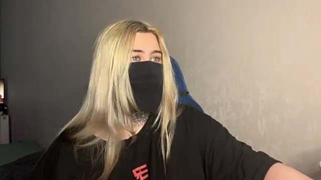 UnaXyling online show from 02.17.26