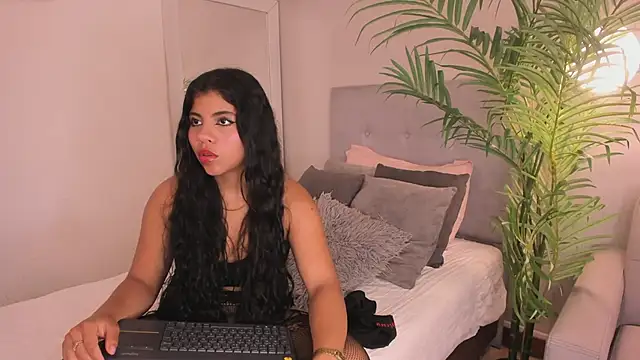 Iriana Vexz online show from 03.14.26
