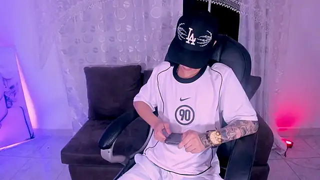 Dereck Boy  online show from 04.10.26