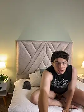 Axel Creed online show from 02.25.26