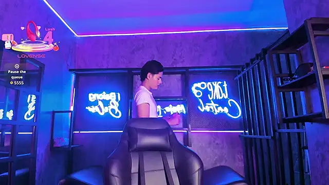 FemNoa online show from 02.13.26