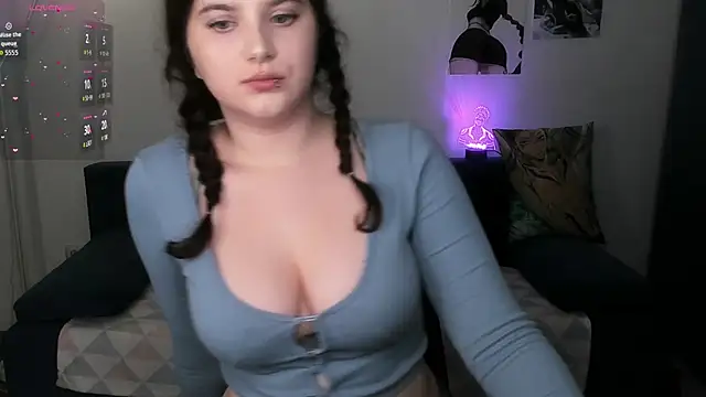 chloe dashh online show from 03.09.26