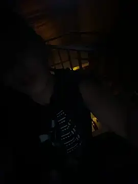 Mia rivers   online show from 04.14.26