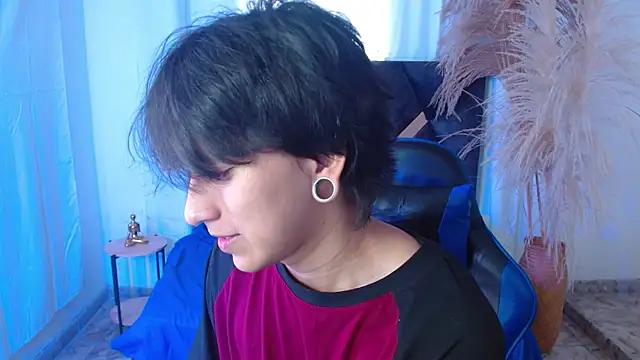 nikoo 18 online show from 03.25.26