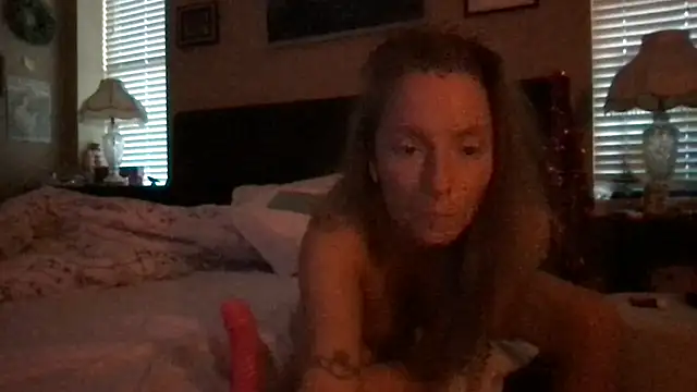 Snapshot of mooviebaby chatting on 02.07.26 mooviebaby online show from 02.07.26