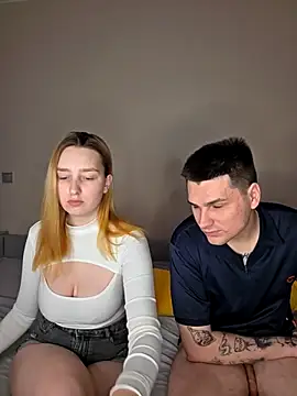 ToxyFoxyy online show from 02.05.26