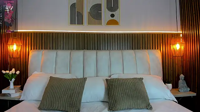 LisaLain online show from 03.26.26