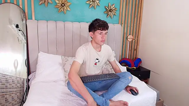 Christian Foxx online show from 03.22.26