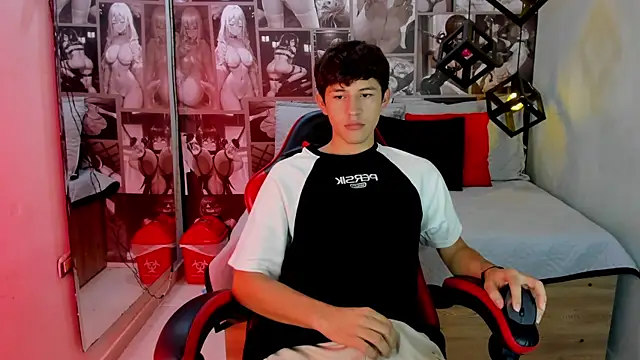 Snapshot of Christian_Foxx chatting on 05.02.26 Christian Foxx online show from 05.02.26