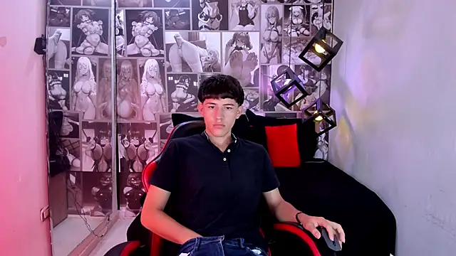 Snapshot of Christian_Foxx chatting on 05.12.26 Christian Foxx online show from 05.12.26