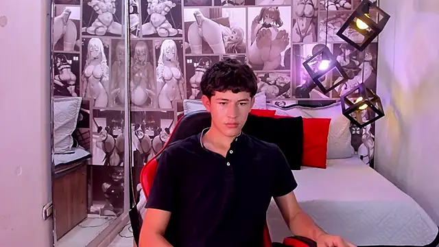 Snapshot of Christian_Foxx chatting on 05.28.26 Christian Foxx online show from 05.28.26
