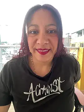 Snapshot of Ximena_firee chatting on 02.14.26 Ximena firee online show from 02.14.26