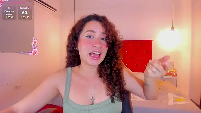 Snapshot of NoaMalak7 chatting on 02.10.26 NoaMalak7 online show from 02.10.26