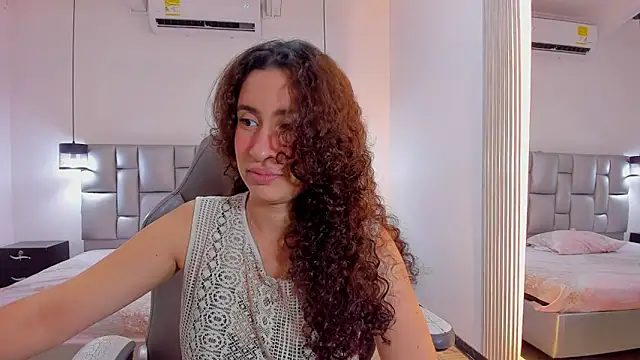 Snapshot of NoaMalak7 chatting on 02.25.26 NoaMalak7 online show from 02.25.26