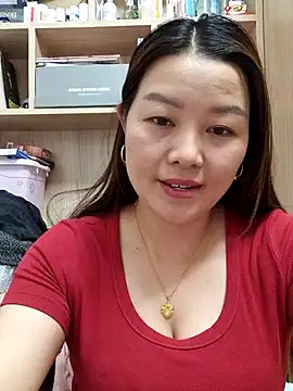 Snapshot of Jennie_dogy chatting on 05.22.26 Jennie dogy online show from 05.22.26