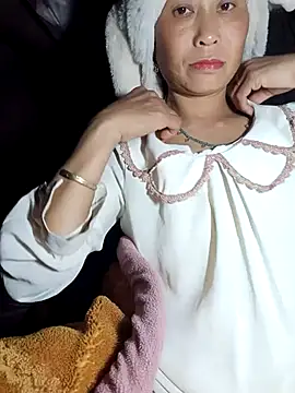 Snapshot of witch-xx chatting on 03.02.26 witch-xx online show from 03.02.26