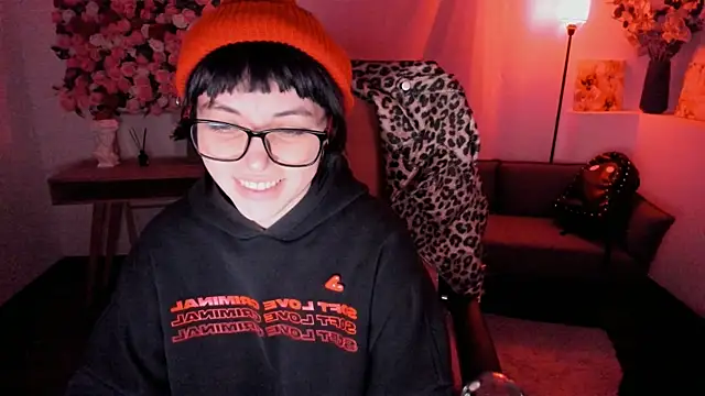 NeoGeisha online show from 04.04.26