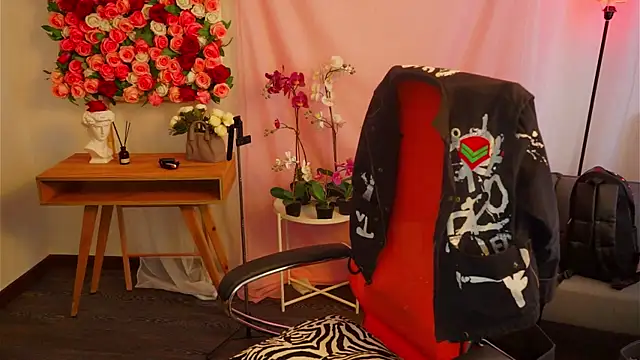 NeoGeisha online show from 04.08.26