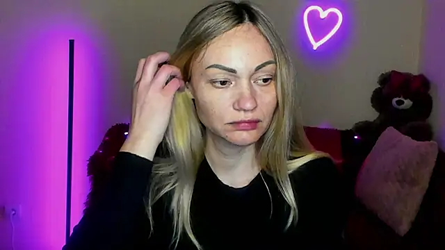 BlondMikey22 online show from 04.10.26