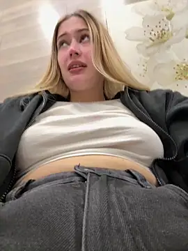 blonde exe online show from 04.04.26