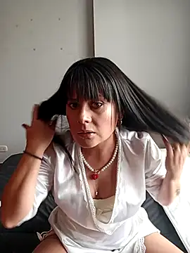 Lyonette reading1 online show from 02.06.26