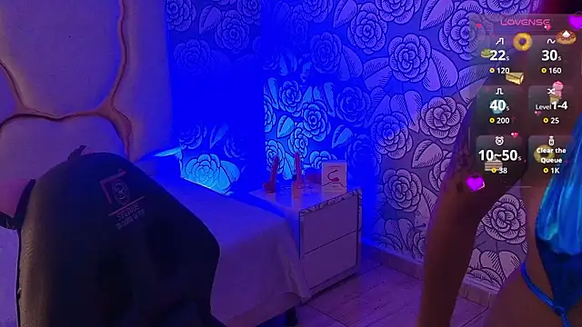 Snapshot of Sashaa_tay chatting on 02.15.26 Sashaa tay online show from 02.15.26