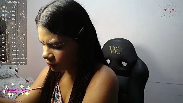 yaazhinii online show from 02.16.26