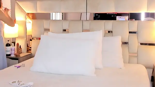 EloiseClairmont online show from 03.13.26