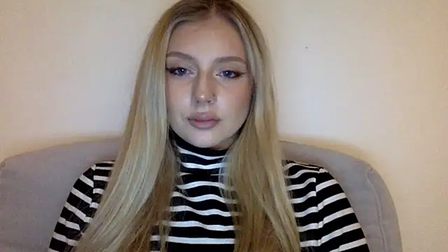 MayaWetDream online show from 02.13.26