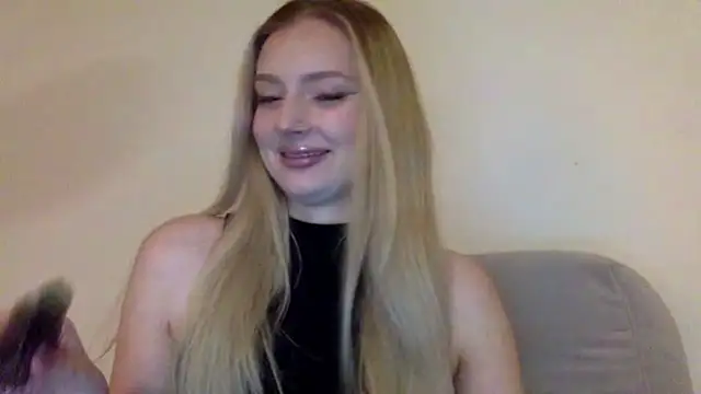 MayaWetDream online show from 02.15.26