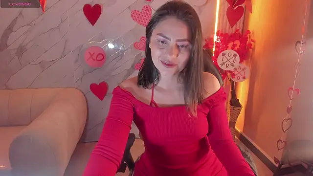 Snapshot of rox_luxury_tf chatting on 02.17.26 rox luxury tf online show from 02.17.26