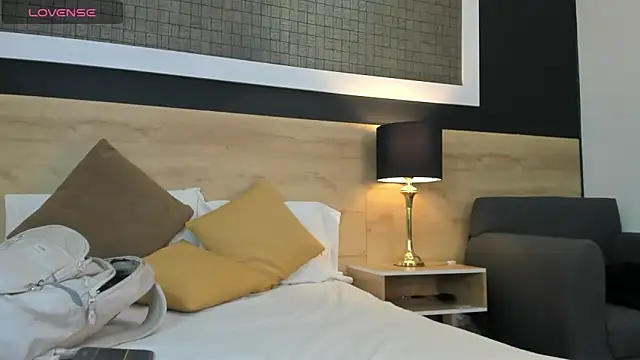 Chloee  Adams online show from 02.26.26