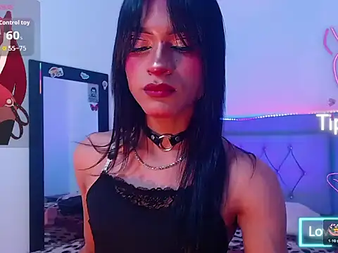 Snapshot of moonlyvelvet chatting on 02.13.26 moonlyvelvet online show from 02.13.26