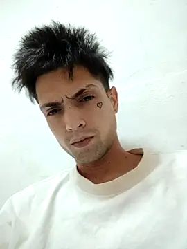 CubanoxxxSex online show from 02.14.26