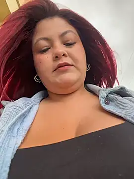 Lia-Moon77 online show from 04.11.26