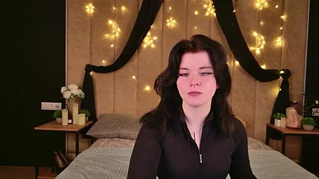 Milana Bold online show from 02.22.26