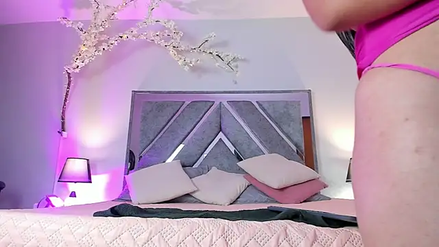 Jimena Adams online show from 03.10.26