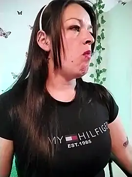 Snapshot of Ivanna_Greey1 chatting on 02.27.26 Ivanna Greey1 online show from 02.27.26