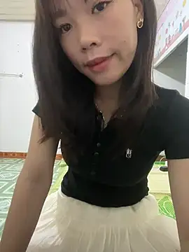 DoliceGirl2k online show from 04.23.26