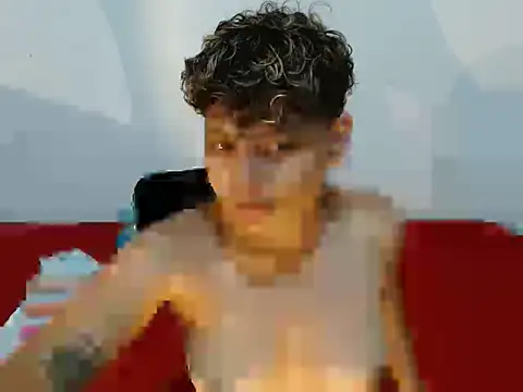 Snapshot of scarletfox__3 chatting on 02.22.26 scarletfox 3 online show from 02.22.26