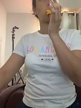 Snapshot of MiaAllure chatting on 02.12.26 MiaAllure online show from 02.12.26