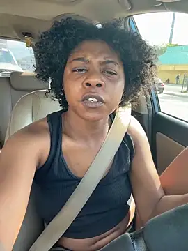 Snapshot of Ebony_Queeen chatting on 03.25.26 Ebony Queeen online show from 03.25.26